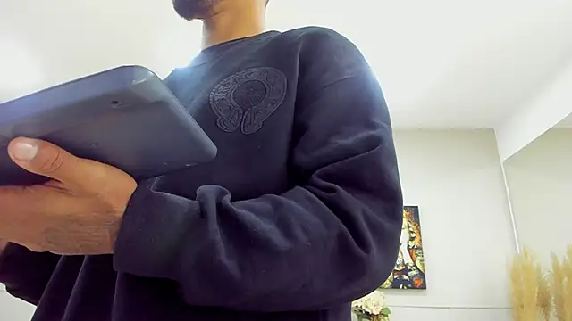 Snapshot of Robin_Rief chatting on March 2025 03:09:02 AM Robin Rief online show from March 2025 03:09:02 AM