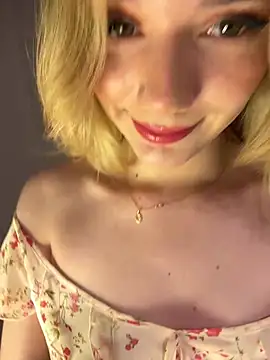 NicoleCut online show from February 2026 12:06:01 AM