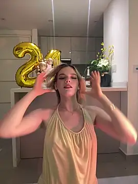 NicoleCut online show from February 2026 11:59:01 PM