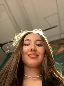 VelvetVixenI online show from April 2026 04:54:02 PM