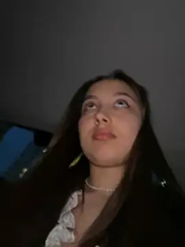 VelvetVixenI online show from April 2026 05:20:01 PM