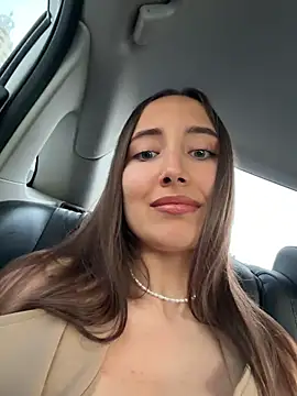 Snapshot of VelvetVixenI chatting on June 2026 04:28:01 PM VelvetVixenI online show from June 2026 04:28:01 PM