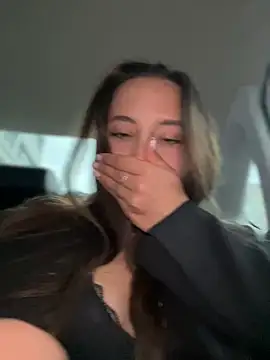 VelvetVixenI online show from April 2026 03:07:01 PM