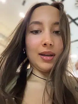 VelvetVixenI online show from April 2026 02:51:02 PM