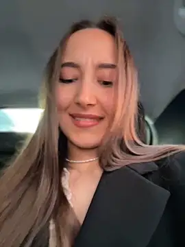 VelvetVixenI online show from April 2026 04:09:01 PM