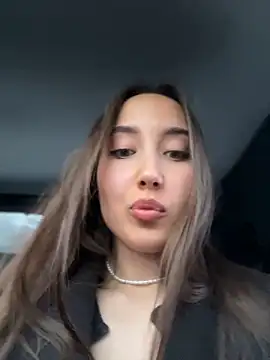 VelvetVixenI online show from April 2026 03:38:02 PM