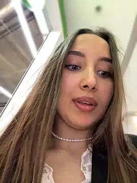 VelvetVixenI online show from April 2026 05:05:01 PM