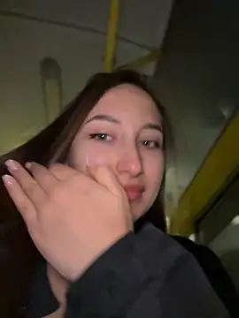 VelvetVixenI online show from November 2025 05:35:01 PM