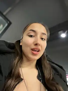 VelvetVixenI online show from December 2025 06:23:02 PM