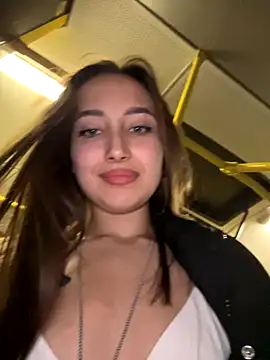 VelvetVixenI online show from December 2025 05:01:01 PM