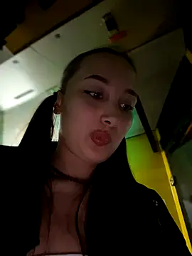 VelvetVixenI online show from November 2025 03:15:02 PM