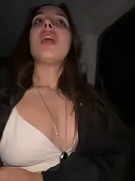 VelvetVixenI online show from December 2025 07:15:02 PM