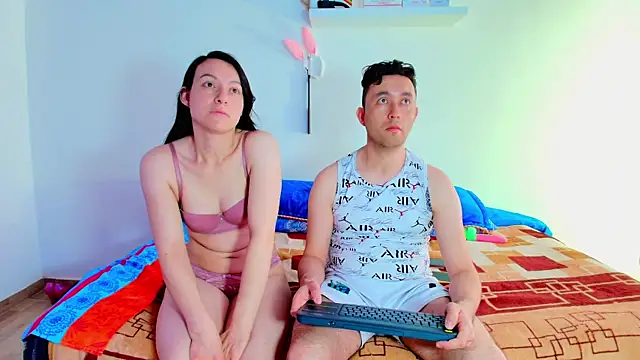 JeremmyAndStacy online show from December 2025 03:22:02 PM