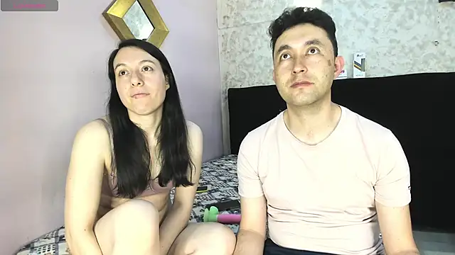 Snapshot of JeremmyAndStacy chatting on September 2025 09:43:01 PM JeremmyAndStacy online show from September 2025 09:43:01 PM