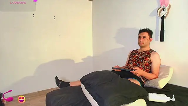 JeremmyAndStacy online show from May 2026 09:12:02 PM