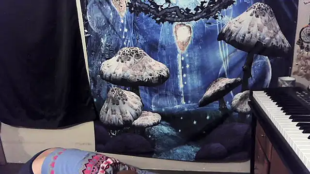  hellostormy  online show from December 2025 11:42:02 AM