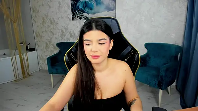 Snapshot of AlluringAriel chatting on February 2026 07:25:01 PM AlluringAriel online show from February 2026 07:25:01 PM