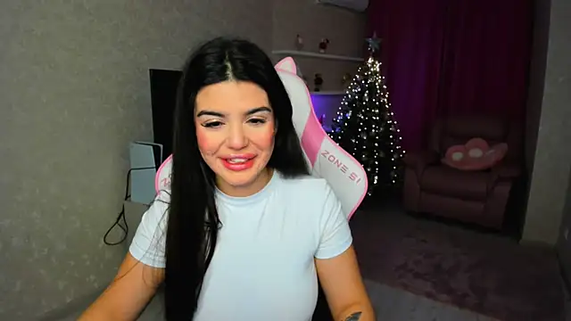 Snapshot of AlluringAriel chatting on December 2025 07:29:02 PM AlluringAriel online show from December 2025 07:29:02 PM