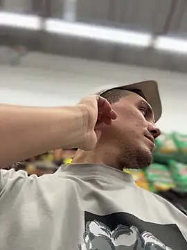 adam-rivera online show from April 2026 12:40:01 AM