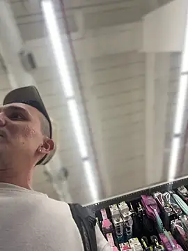 Snapshot of adam-rivera chatting on January 2026 01:20:02 AM adam-rivera online show from January 2026 01:20:02 AM