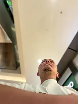 Snapshot of adam-rivera chatting on January 2026 01:34:02 AM adam-rivera online show from January 2026 01:34:02 AM