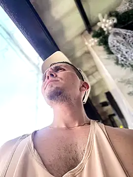 Snapshot of adam-rivera chatting on December 2025 05:01:01 PM adam-rivera online show from December 2025 05:01:01 PM