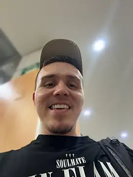 adam-rivera online show from March 2026 10:07:02 PM