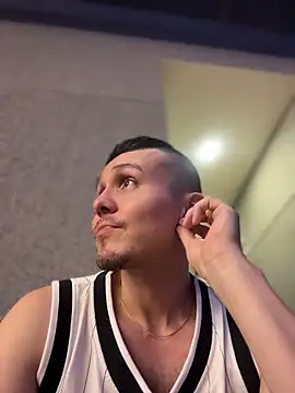 adam-rivera online show from April 2026 08:46:02 PM