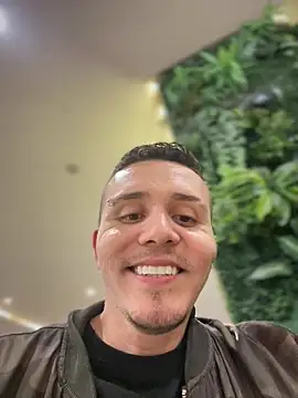 Snapshot of adam-rivera chatting on September 2025 02:06:02 AM adam-rivera online show from September 2025 02:06:02 AM