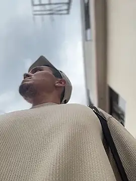 adam-rivera online show from April 2026 05:47:01 PM