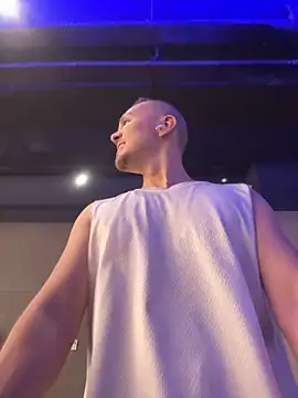 adam-rivera online show from April 2026 07:50:02 PM