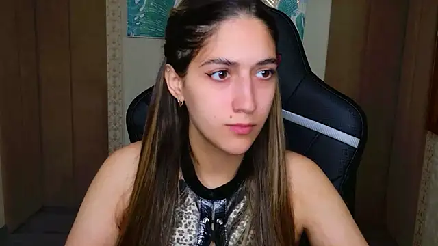 Teresa Stane online show from November 2025 05:22:02 AM