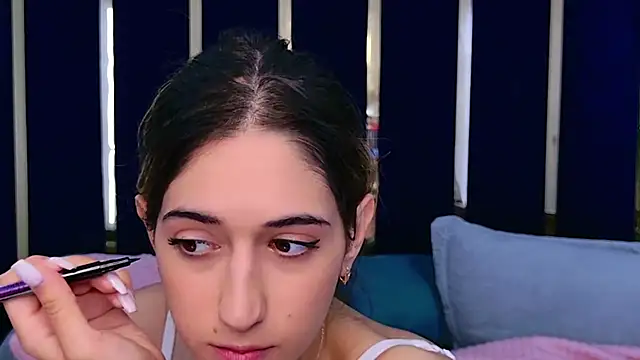 Teresa Stane online show from October 2025 05:33:02 AM