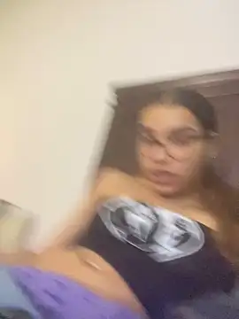 Snapshot of 1prettygem chatting on February 2025 01:58:01 AM 1prettygem online show from February 2025 01:58:01 AM