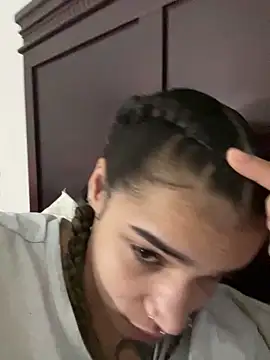 Snapshot of 1prettygem chatting on January 2025 02:06:02 AM 1prettygem online show from January 2025 02:06:02 AM