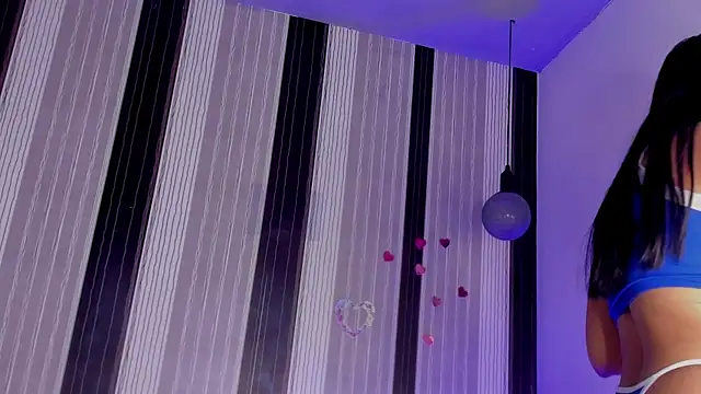 melodiipierce  online show from February 2025 07:05:01 PM