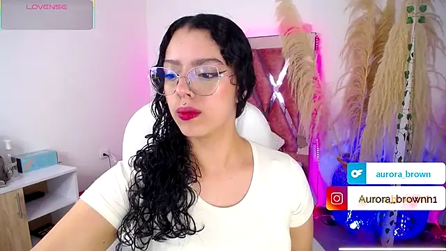 Snapshot of Aurora_Brownn chatting on September 2025 04:26:01 AM Aurora Brownn online show from September 2025 04:26:01 AM