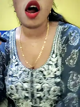Snapshot of Haniya-143 chatting on September 2025 04:18:01 PM Haniya-143 online show from September 2025 04:18:01 PM