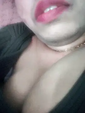 Snapshot of Haniya-143 chatting on January 2026 11:14:01 AM Haniya-143 online show from January 2026 11:14:01 AM