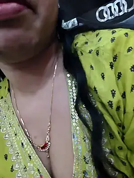 Snapshot of Haniya-143 chatting on February 2026 03:31:02 PM Haniya-143 online show from February 2026 03:31:02 PM