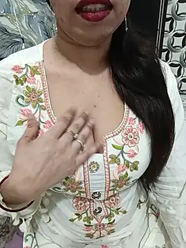 Haniya-143 online show from June 2026 10:48:02 PM