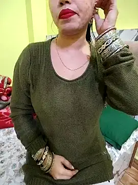 Snapshot of Haniya-143 chatting on December 2025 10:26:02 PM Haniya-143 online show from December 2025 10:26:02 PM