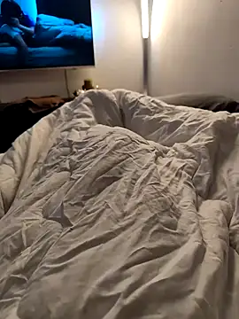 ariel-rick online show from December 2025 10:23:02 PM