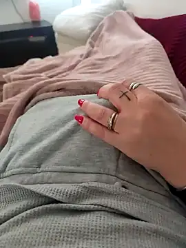 Snapshot of ariel-rick chatting on February 2026 03:21:02 PM ariel-rick online show from February 2026 03:21:02 PM