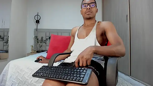 Snapshot of JEFFREY_COTTOM chatting on September 2025 02:12:01 PM JEFFREY COTTOM online show from September 2025 02:12:01 PM