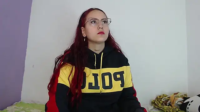 Snapshot of LatinasGoddesses_ chatting on January 2025 01:43:01 PM LatinasGoddesses online show from January 2025 01:43:01 PM