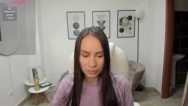 kiim sweett online show from September 2025 10:43:02 AM