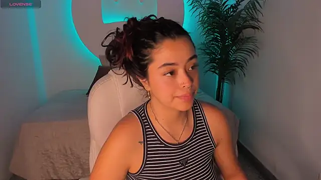 Ariana Pierce online show from October 2025 12:48:02 PM