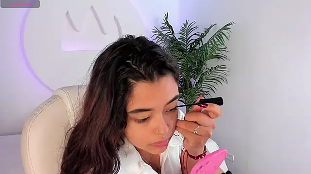 Ariana Pierce online show from October 2025 12:28:01 PM