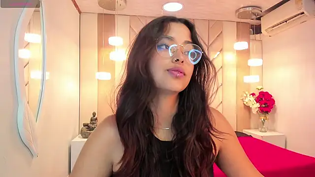 Ariana Pierce online show from March 2025 05:00:02 AM